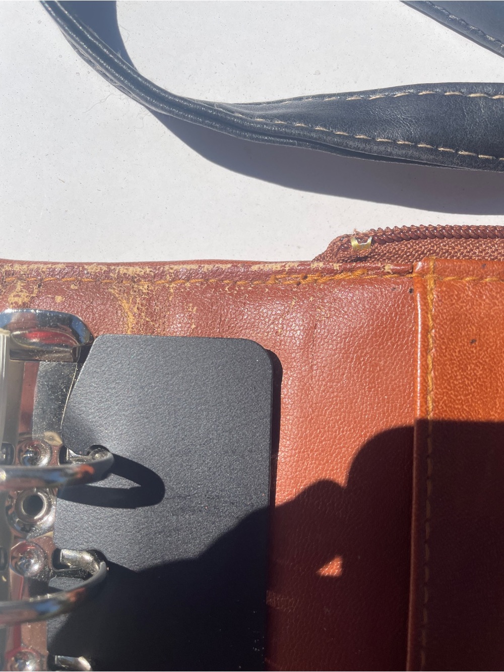 Vintage Black Dooney & Bourke Leather
Crossbody Agenda Planner - Picture 5 of 8